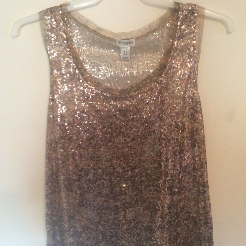 Shirt with sequins